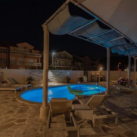 Villa Branka Apartments Near Dubrovnik With Pool Ivanica Exterior photo