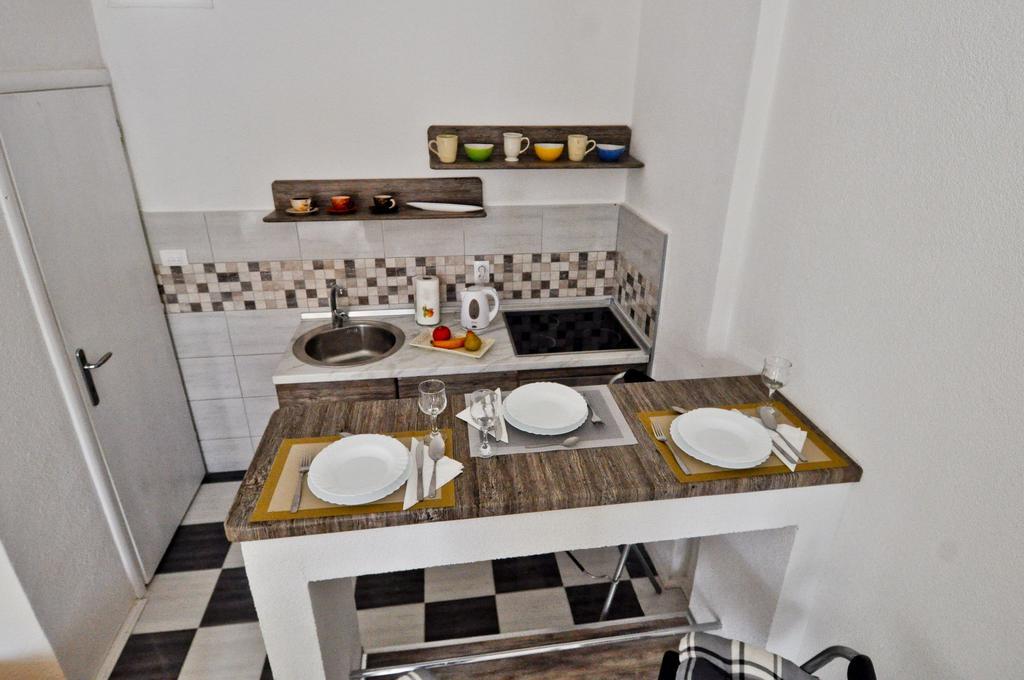 Villa Branka Apartments Near Dubrovnik With Pool Ivanica Exterior photo