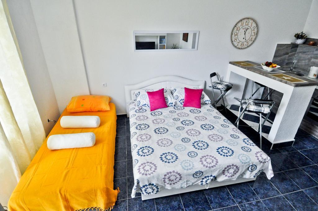 Villa Branka Apartments Near Dubrovnik With Pool Ivanica Exterior photo